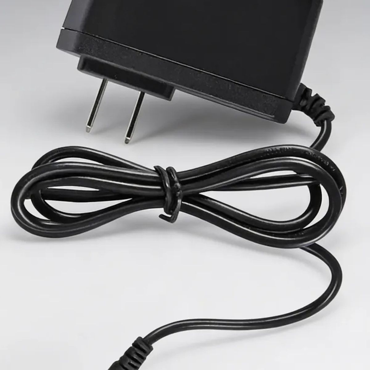HILDA - Cargador De Baterías Para Nivel Laser