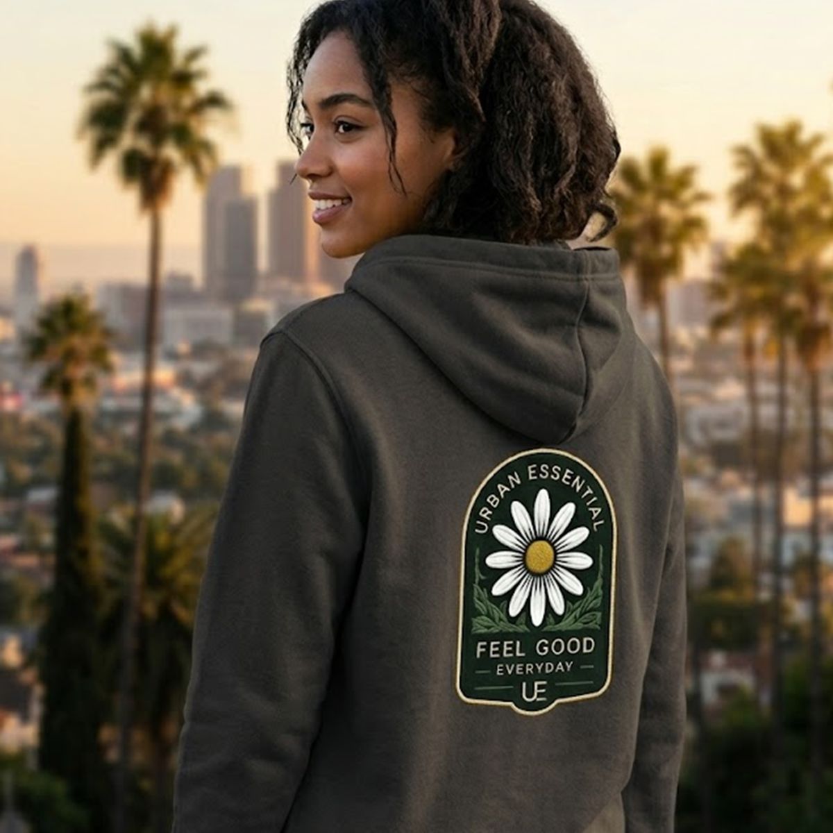 URBAN ESSENTIAL - POLERON CANGURO - FEELS GOOD COLLECTION