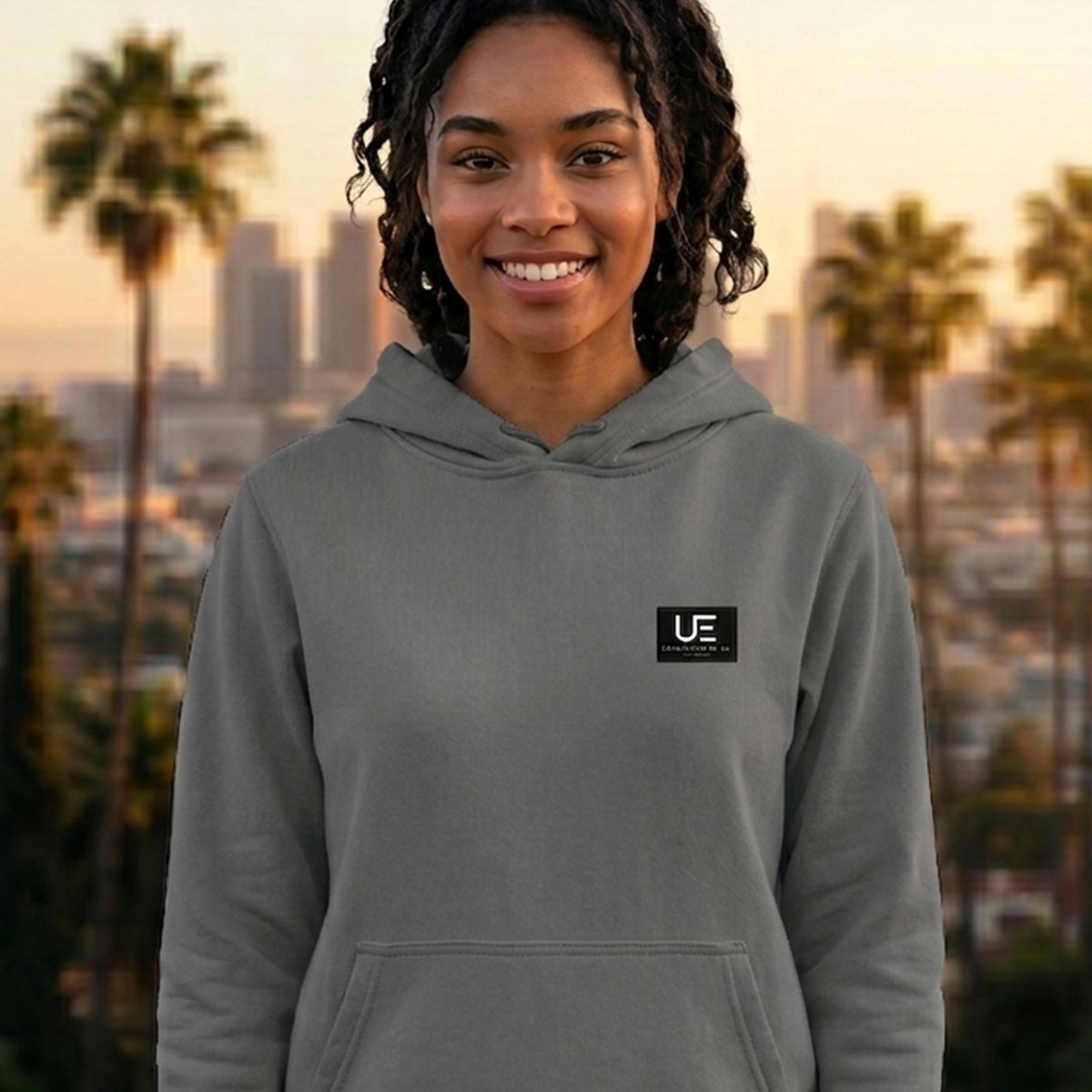 URBAN ESSENTIAL - POLERON CANGURO - FEELS GOOD COLLECTION