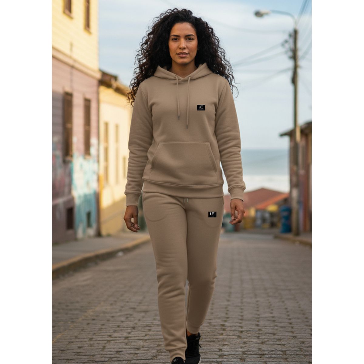 URBAN ESSENTIAL - BUZO - SWEATSUIT WOMAN COLLECTION
