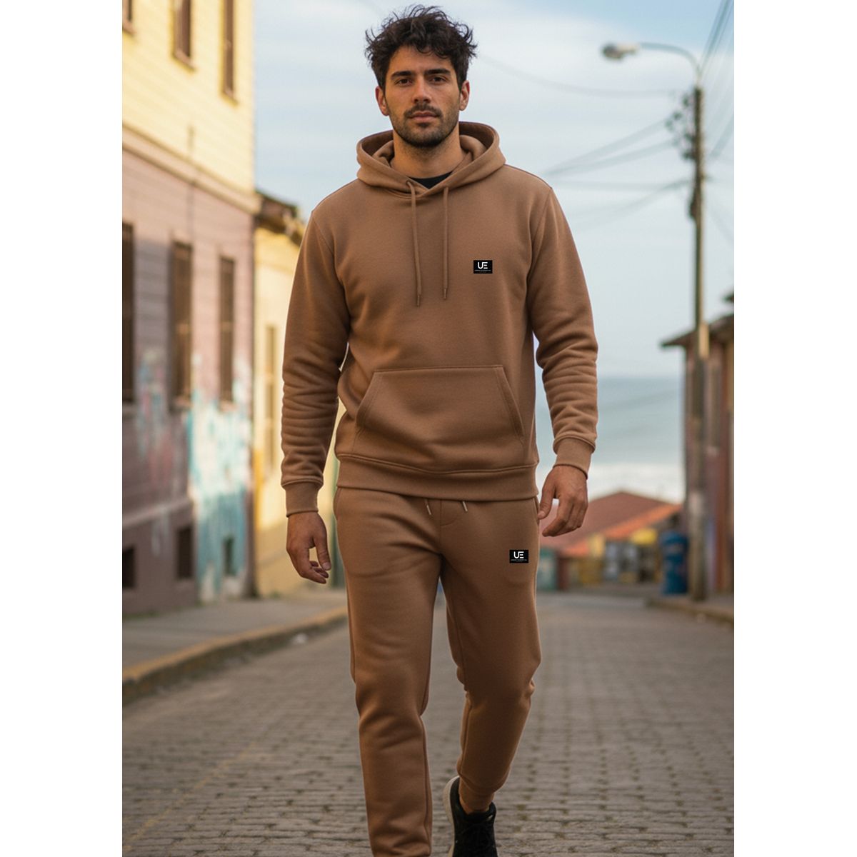 URBAN ESSENTIAL - BUZO - SWEATSUIT MAN COLLECTION