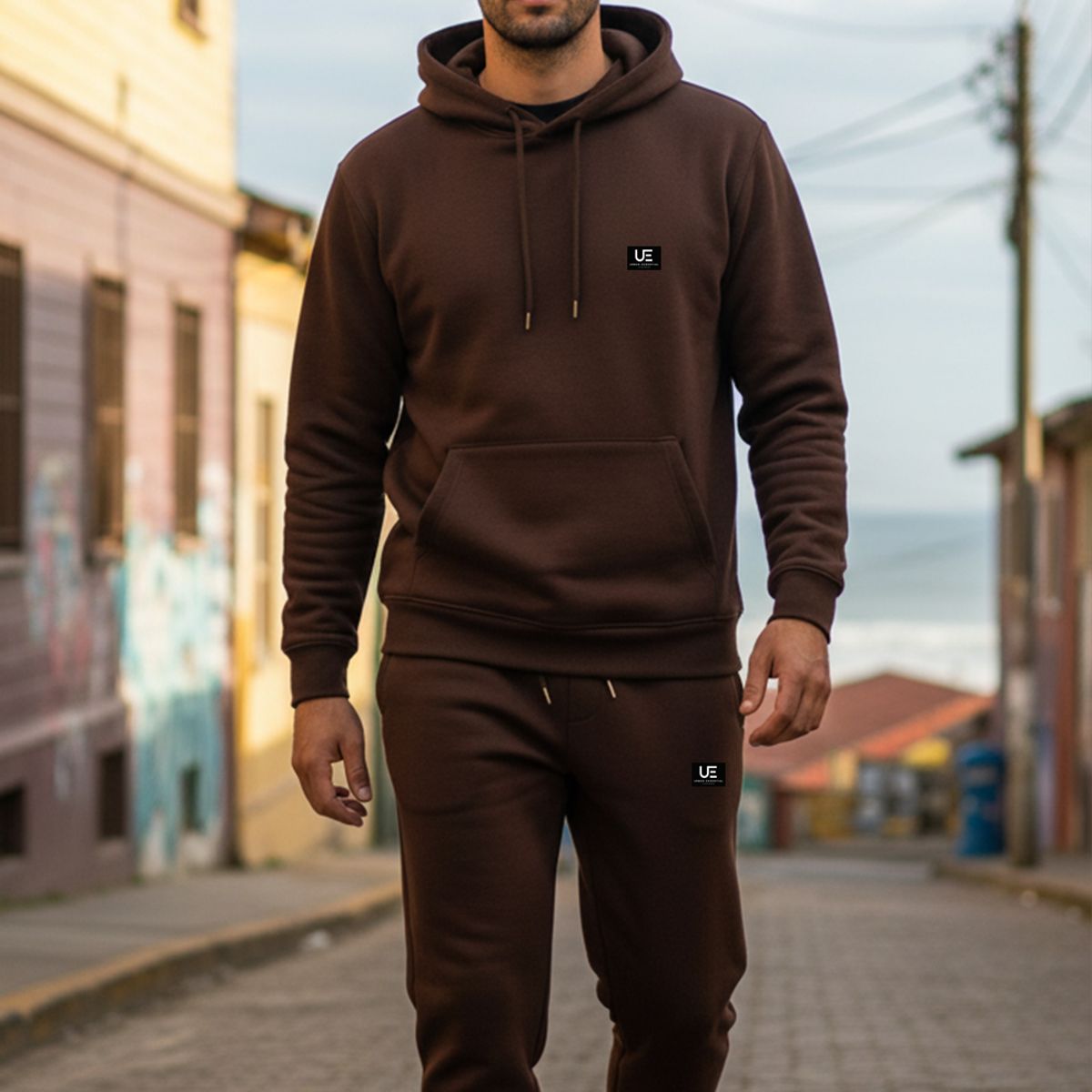 URBAN ESSENTIAL - BUZO - SWEATSUIT MAN COLLECTION