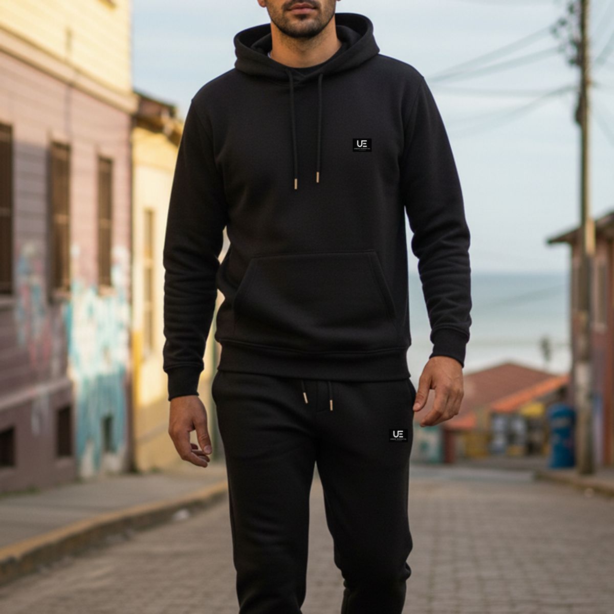 URBAN ESSENTIAL - BUZO - SWEATSUIT MAN COLLECTION