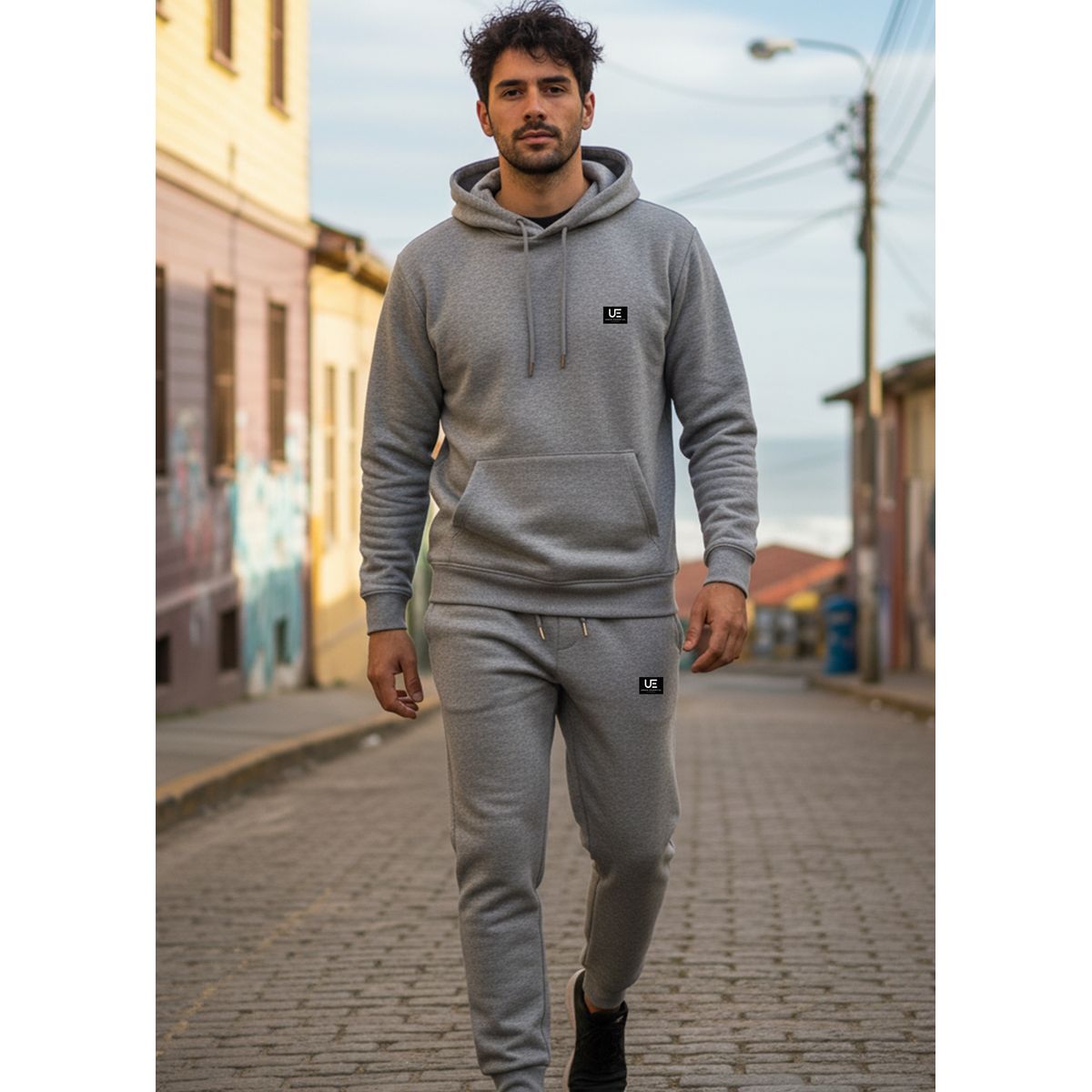 URBAN ESSENTIAL - BUZO - SWEATSUIT MAN COLLECTION