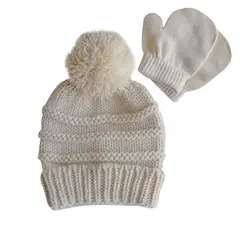 PUMUCKI - Set de Gorro y Mitones Bebé Café con Pompón