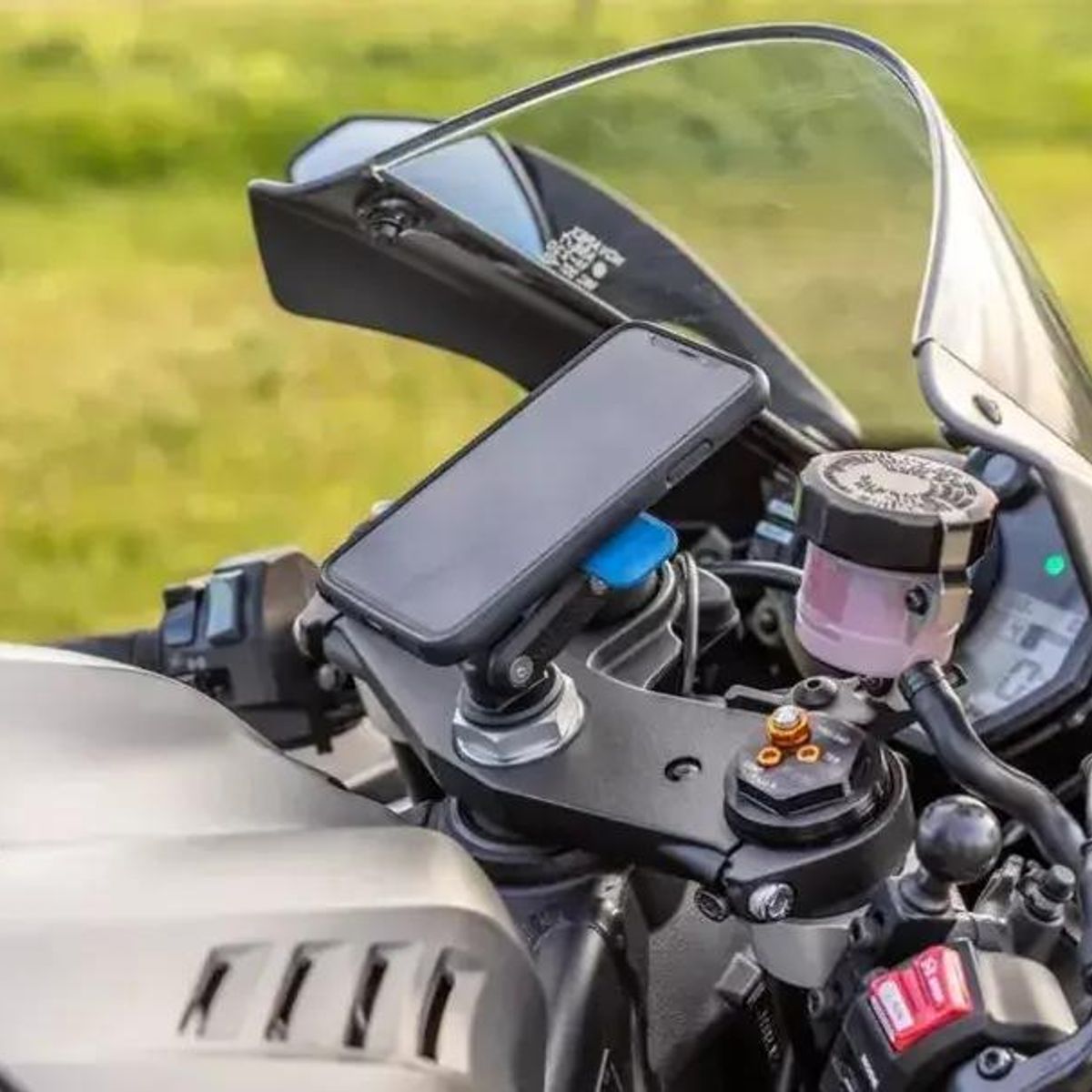 GENERICO - Soporte Quadlock para Manillar de Moto con Antivibración