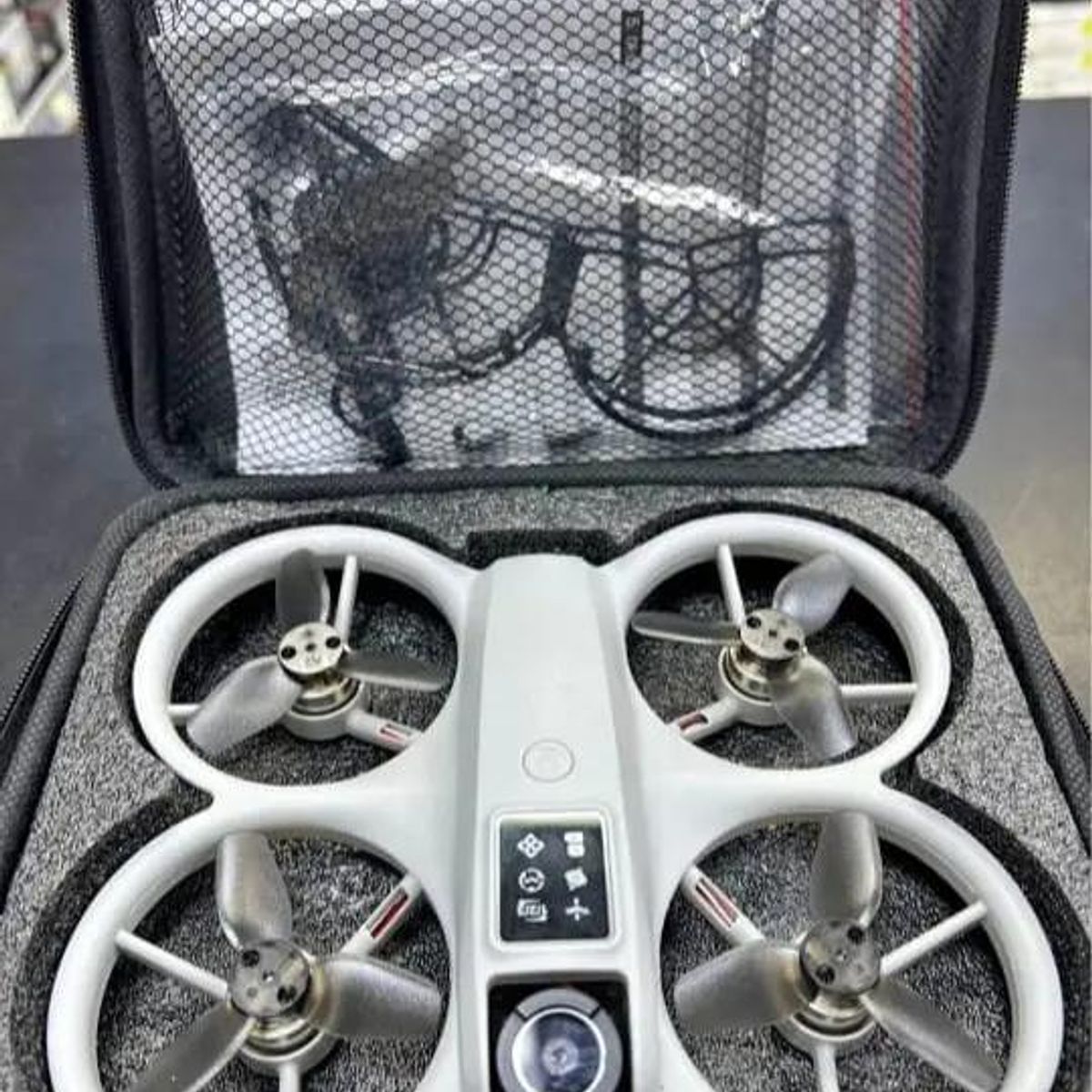 GENERICO - Drone FPV con pantalla integrada y control avanzado