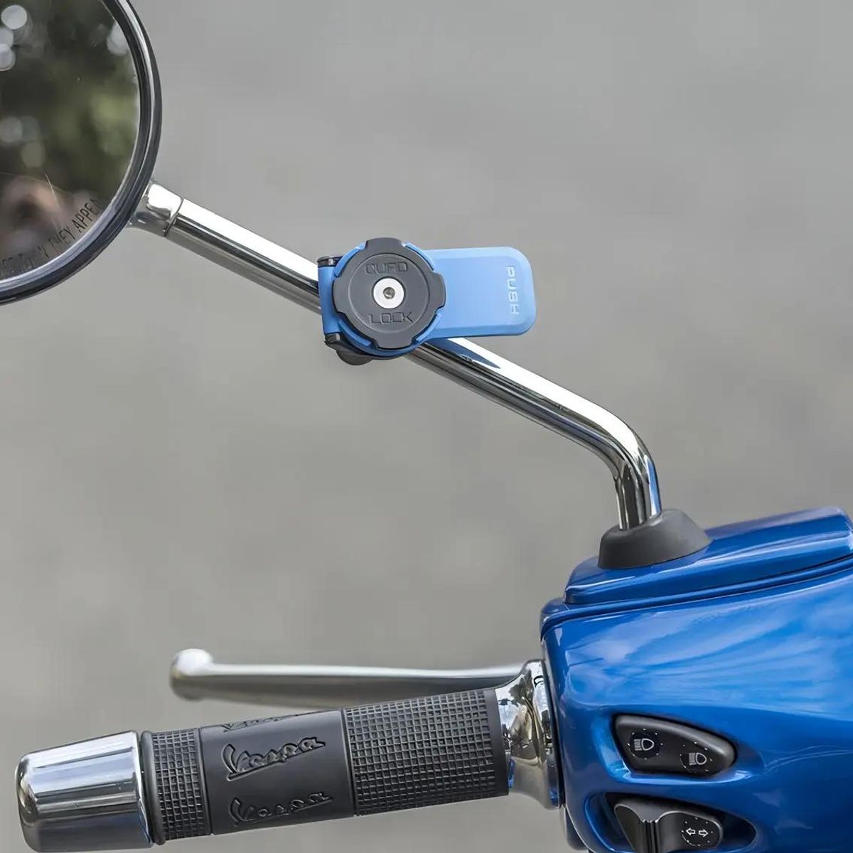 GENERICO - Soporte celular antivibración para espejo Quad Lock