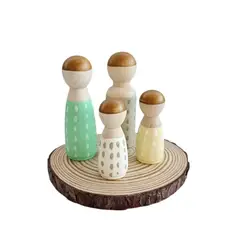 CREA TALLER - Familia decorativa de madera