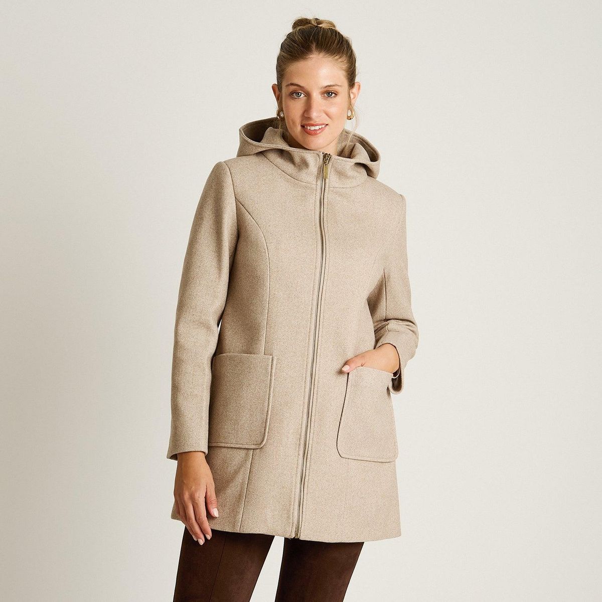 LORENZO DI PONTTI - Abrigo beige con capucha y cierre frontal