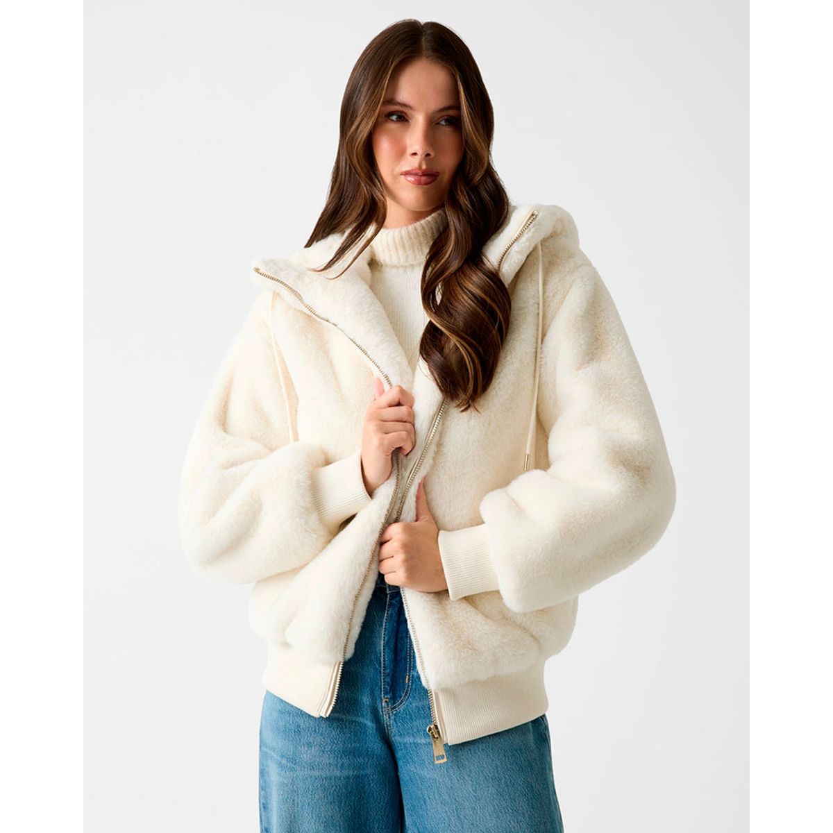 GUESS - Chaqueta Lucrezia Faux Fur Logo Blanco