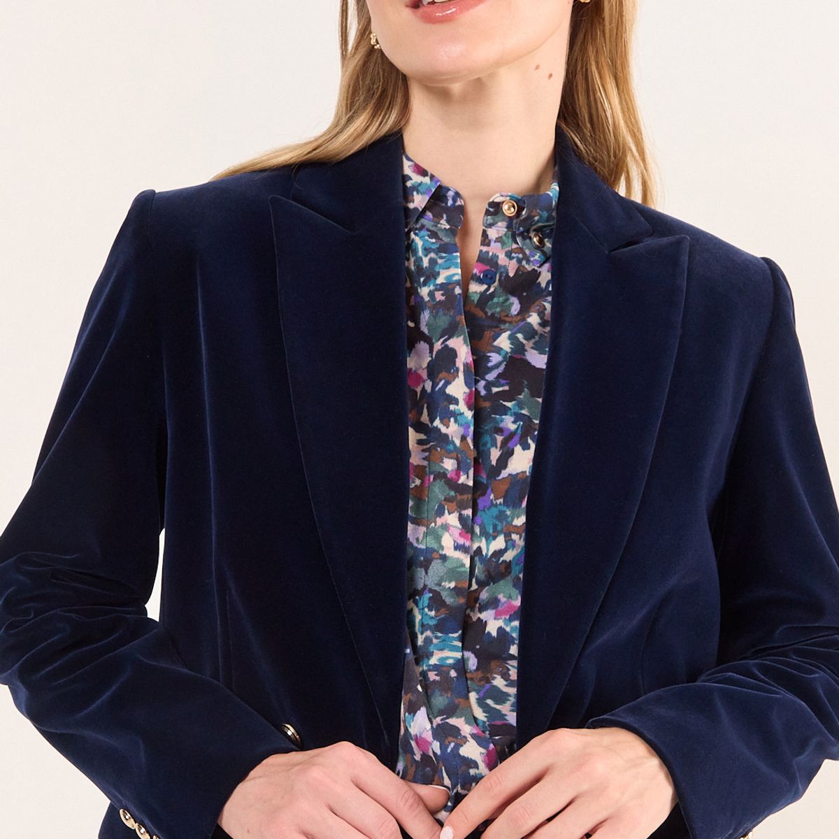 MA GRIFFE - Blazer Terciopelo Con Botones Decorativos Mujer Azul Magriffe