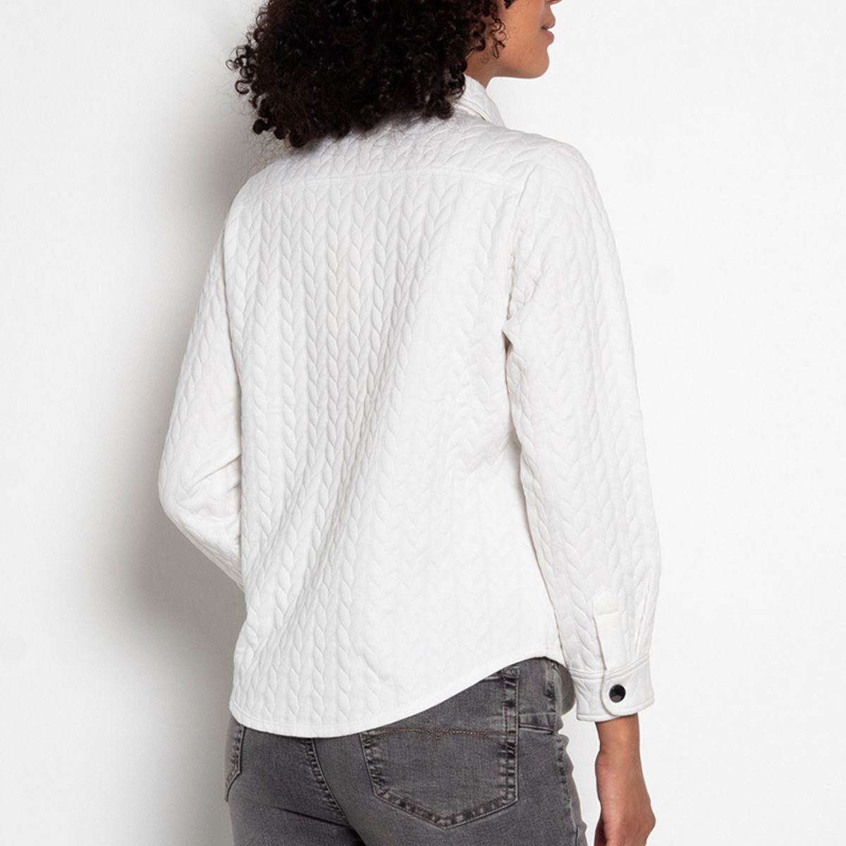 WADOS - BLUSA MANGA LARGA ABOTONADA EN DELANTERO CON BOLSILLO Y TAPETA