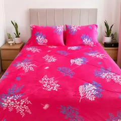 TODOHOGAR SANTIAGO DE CHILE - Cubrecama 2 Plazas Polar con Chiporro Fucsia Floral 230x250 cm + 2 Fundas
