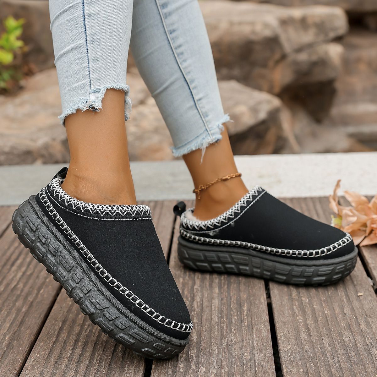 TIOZONEY - Botas de nieve cortas de felpa para Mujer - Negro