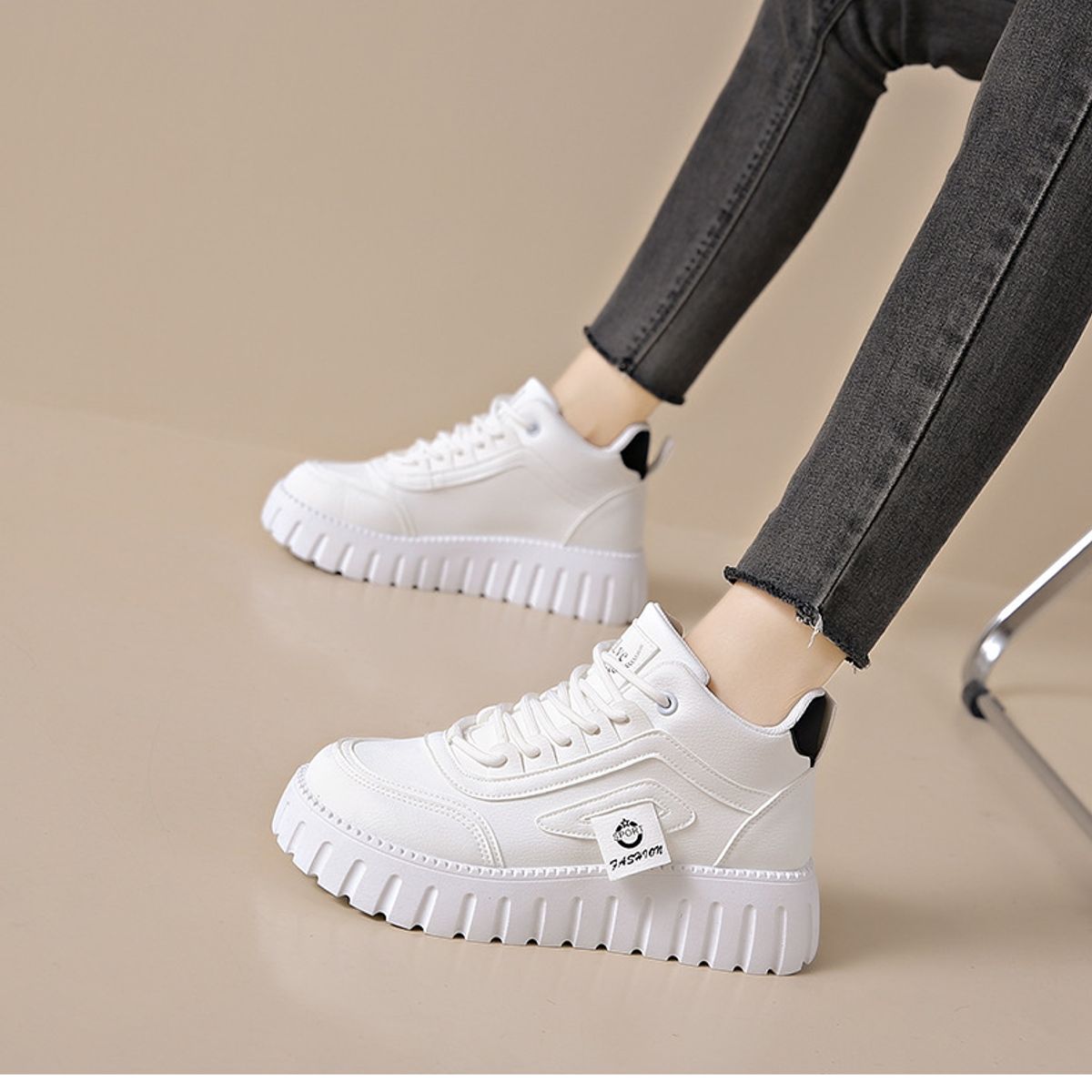 TIOZONEY - Botas de nieve cortas de felpa para Mujer - Blanco