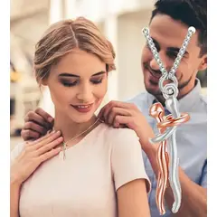 GENERICO - Collar diseño de Pareja San Valentin Novios Abrazados Plateado