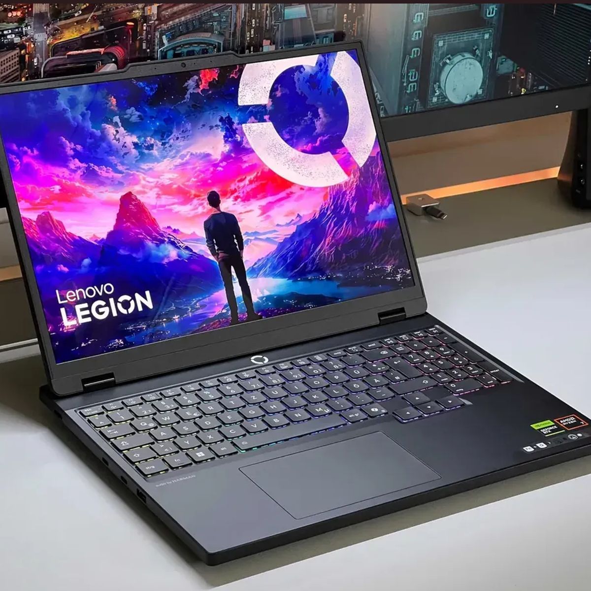 LENOVO - NOTEBOOK GAMER LENOVO NEW LEGION 5 2025 15.1" 3K OLED ULTRA 9 275HX SSD 1TB 32GB RTX 5070