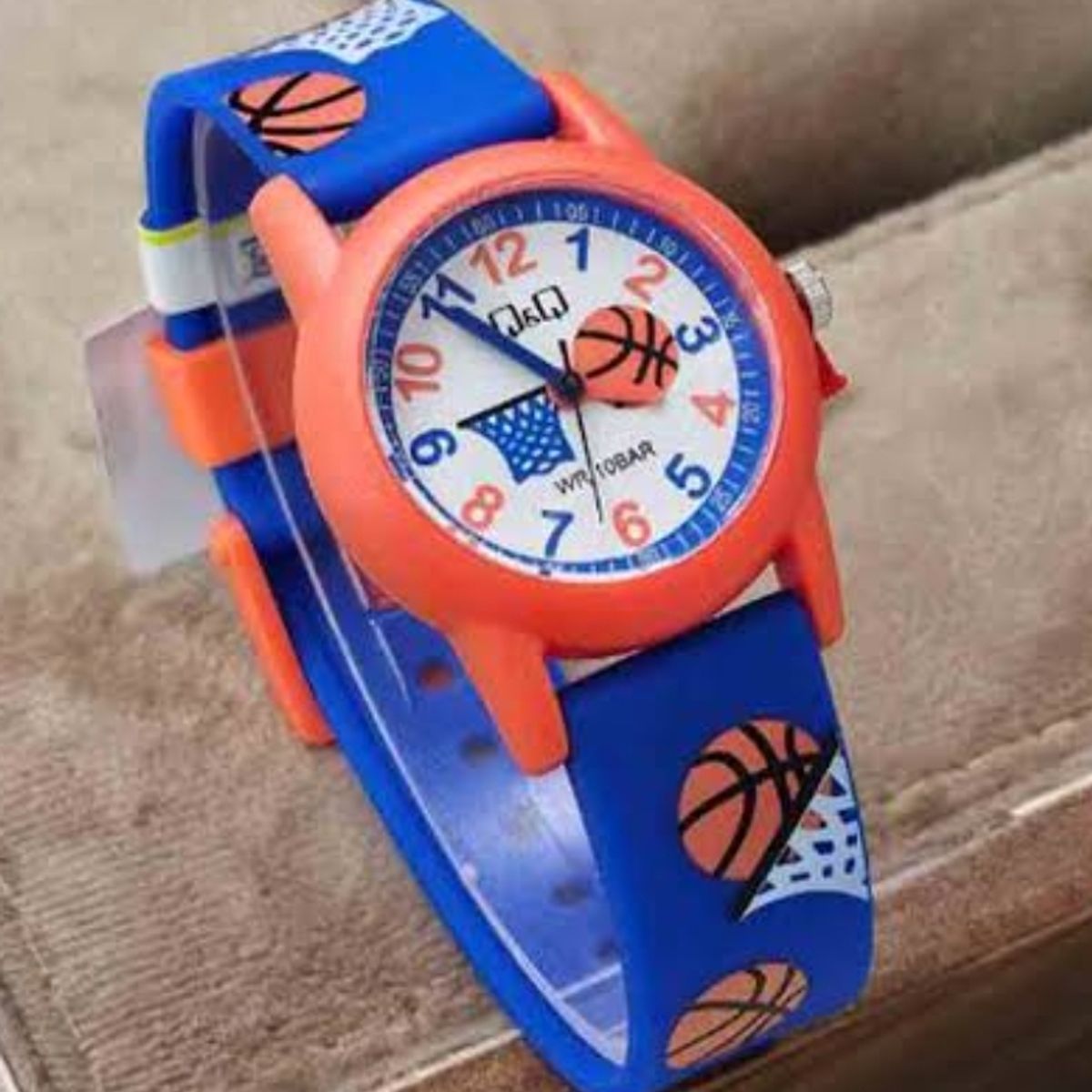 QYQ - RELOJ MARCA QYQ V22A-011VY ANALOGO PARA NIÑOS
