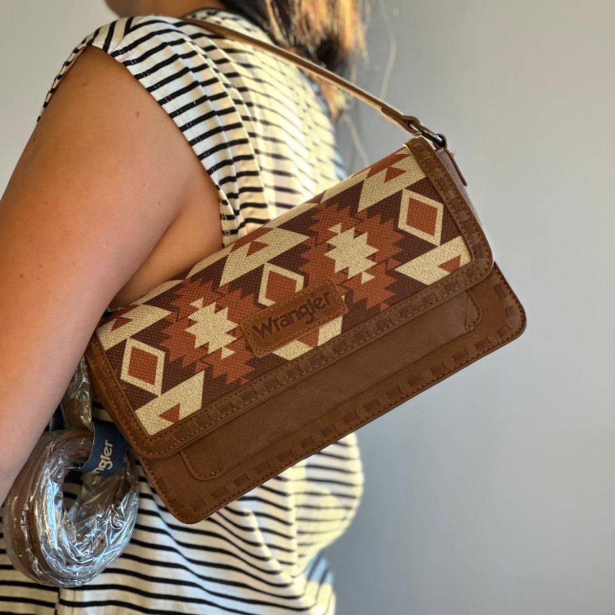 WRANGLER - Cartera Hombro Wrangler Aztec Brown