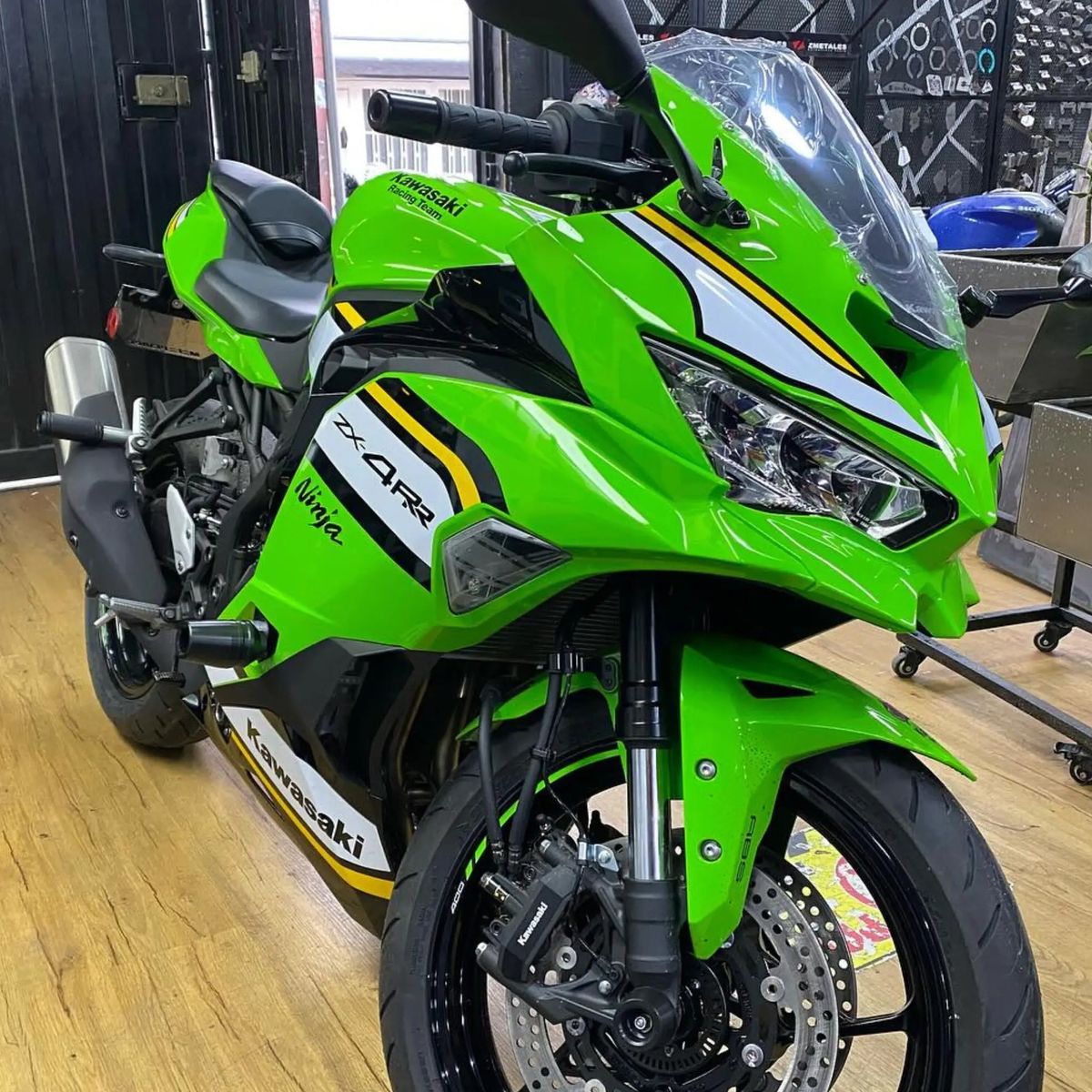 GENERICO - Slider  Tope De Caida Kawasaki ZX4RR