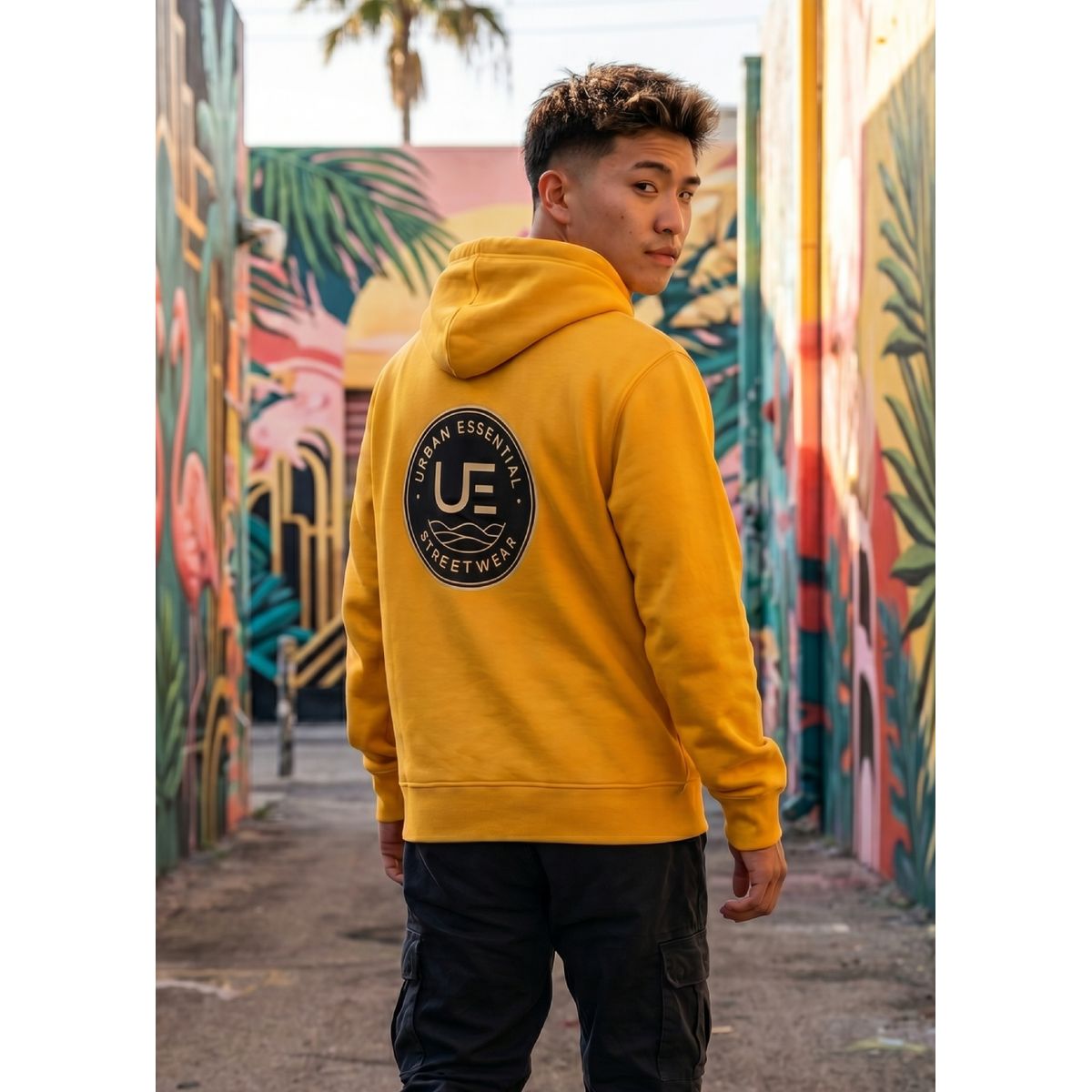 URBAN ESSENTIAL - POLERON CANGURO - STREETWEAR COLLECTION