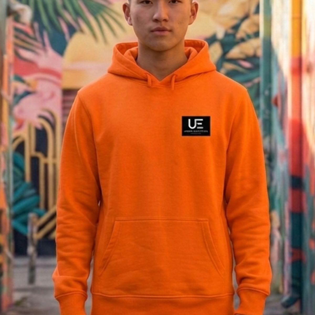 URBAN ESSENTIAL - POLERON CANGURO - STREETWEAR COLLECTION