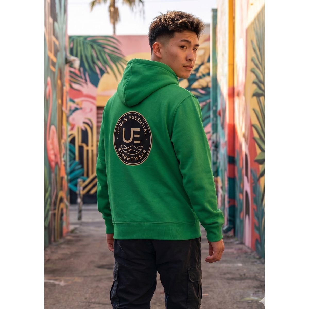 URBAN ESSENTIAL - POLERON CANGURO - STREETWEAR COLLECTION