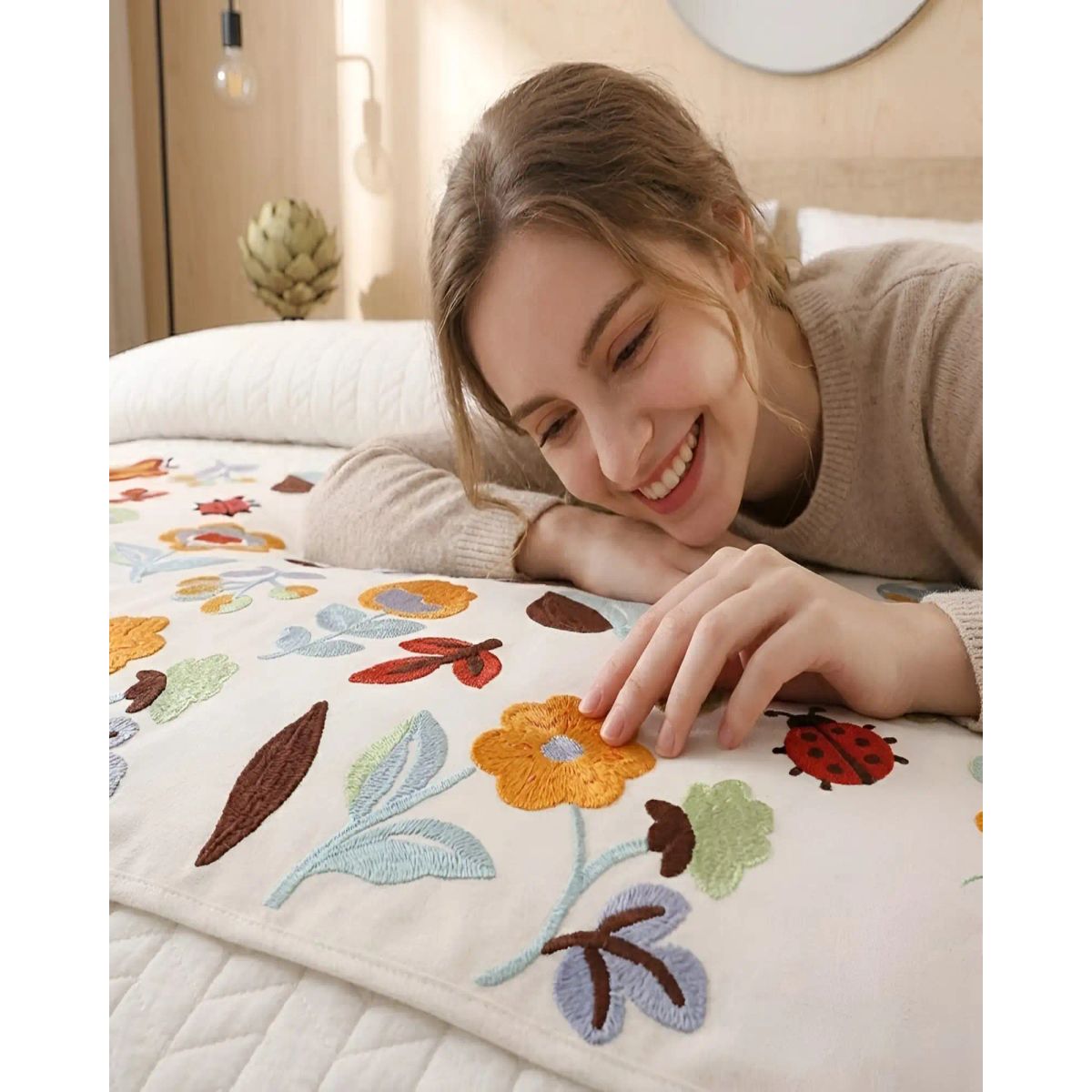 GENERICO - Piecera para Cama con Bordado Decorativo B2
