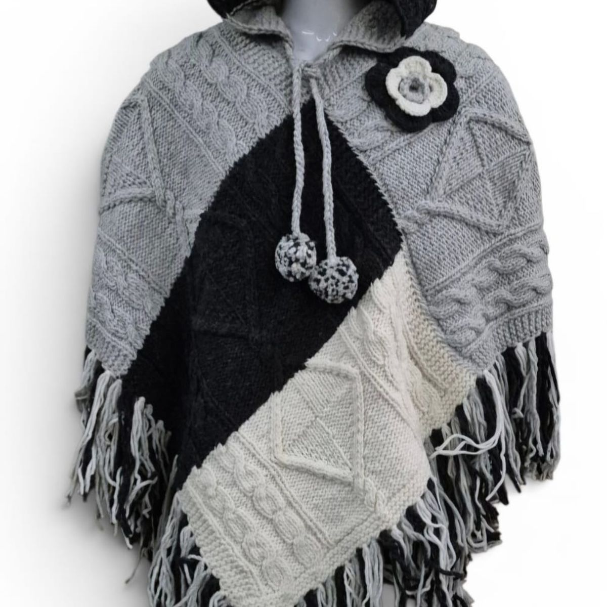 MORLAN - Ponchos de Lana de Oveja Tejidos a Mano
