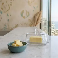 DECO EXPRESS - Mantequillera de Vidrio con Tapa - 19 cm