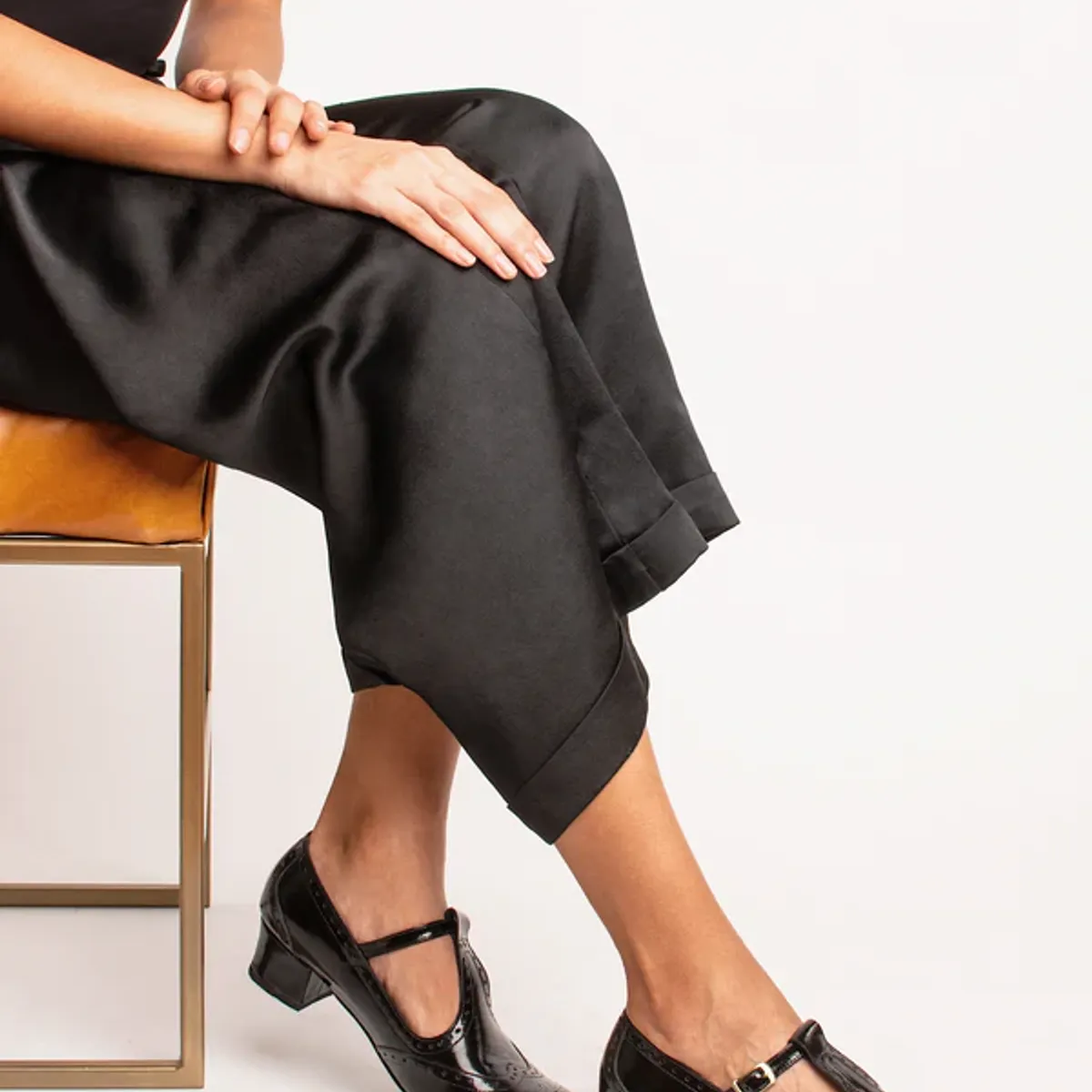 GANDARVA - Zapato de mujer de cuero Oxford Negro Richato 4 cm