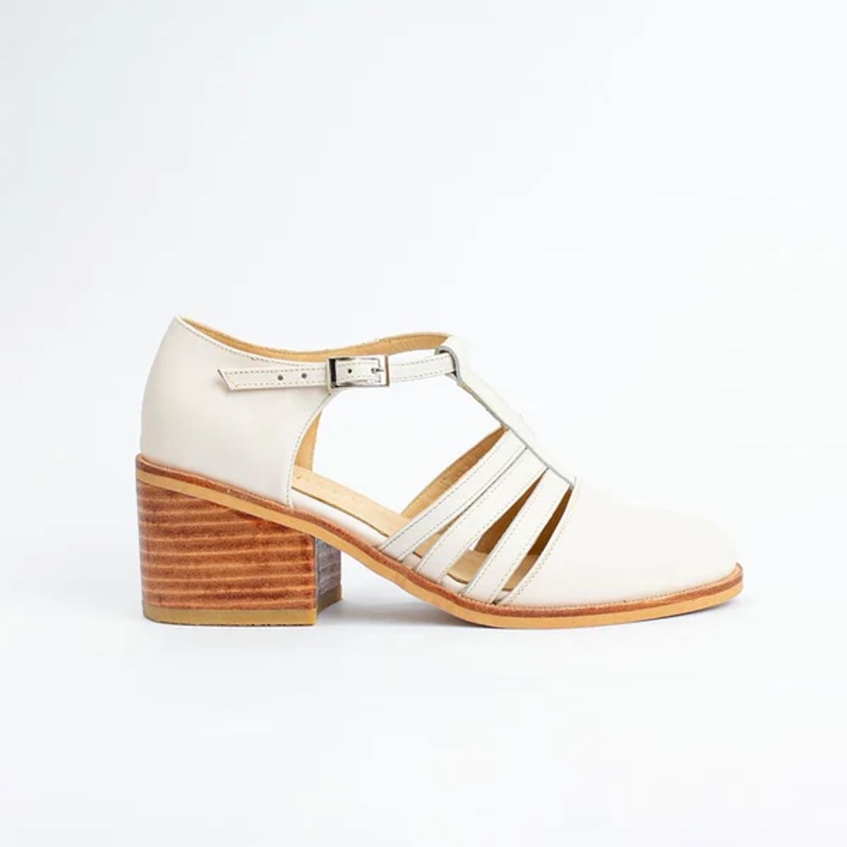 GANDARVA - Zapato de mujer de cuero Pastora Marfil 5 cm
