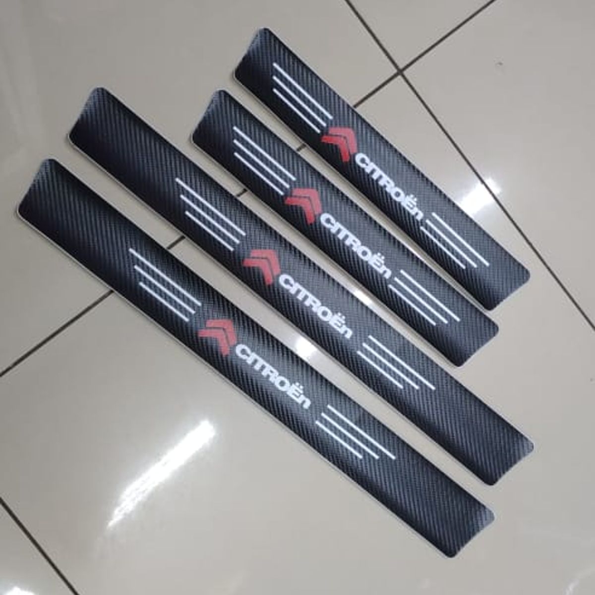 GENERICO - X4 Cubre socalo pisaderas pegatina de fibra de carbono en eco cuero para perfil de puertas citroen