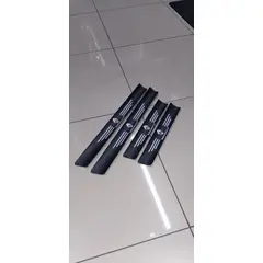 GENERICO - X4 Cubre socalo pisaderas pegatina de fibra de carbono en eco cuero para perfil de puertas renault
