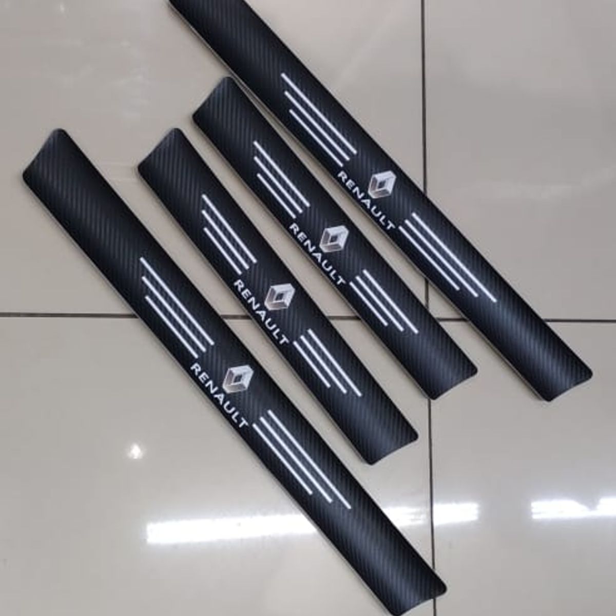 GENERICO - X4 Cubre socalo pisaderas pegatina de fibra de carbono en eco cuero para perfil de puertas renault