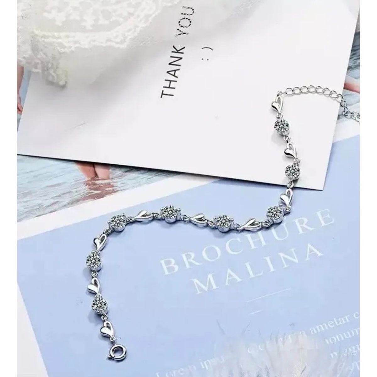 GENERICO - Pulsera diseño en Corazones Y Cristales Fino Regalo