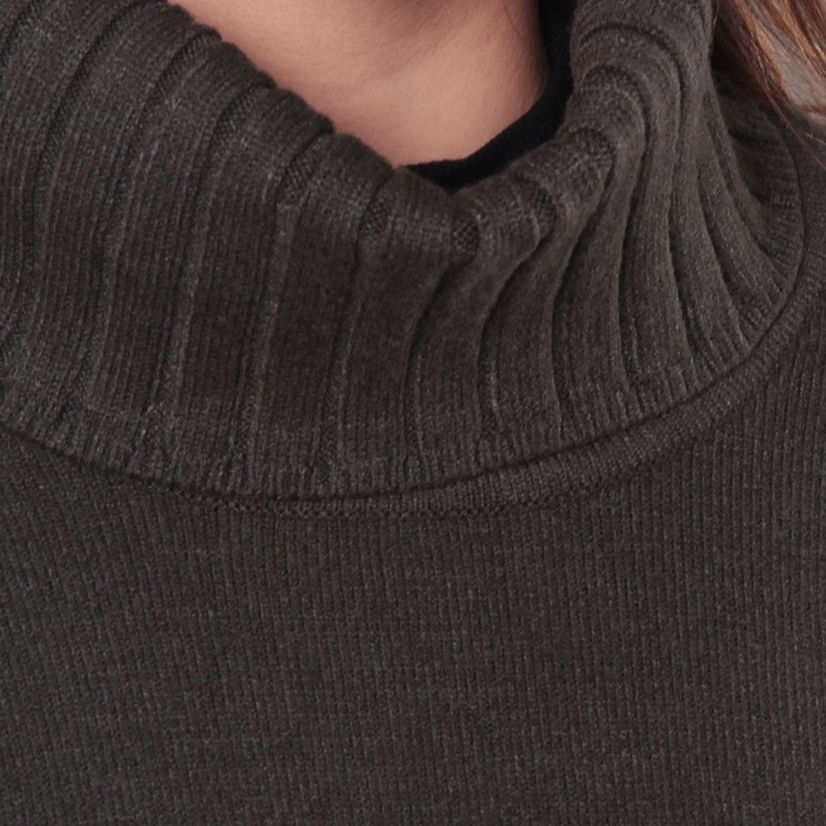 WADOS - SWEATER MANGA LARGA CUELLO ALTO