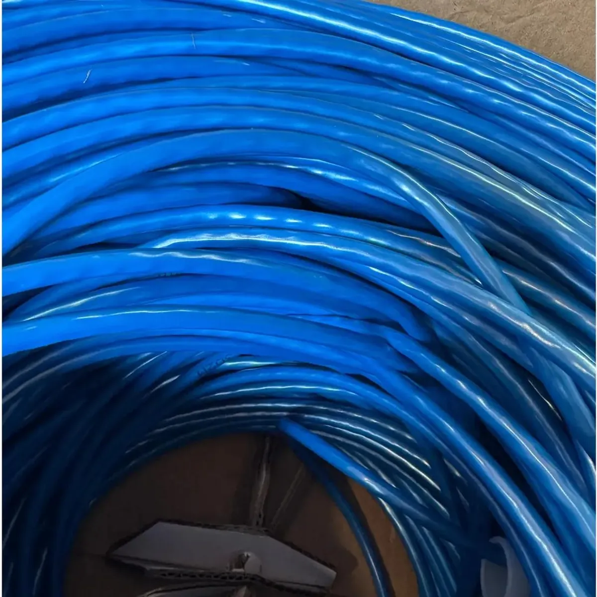 GENERICO - Cable de Red UTP Cat6 305m 23 AWG CCA Azul