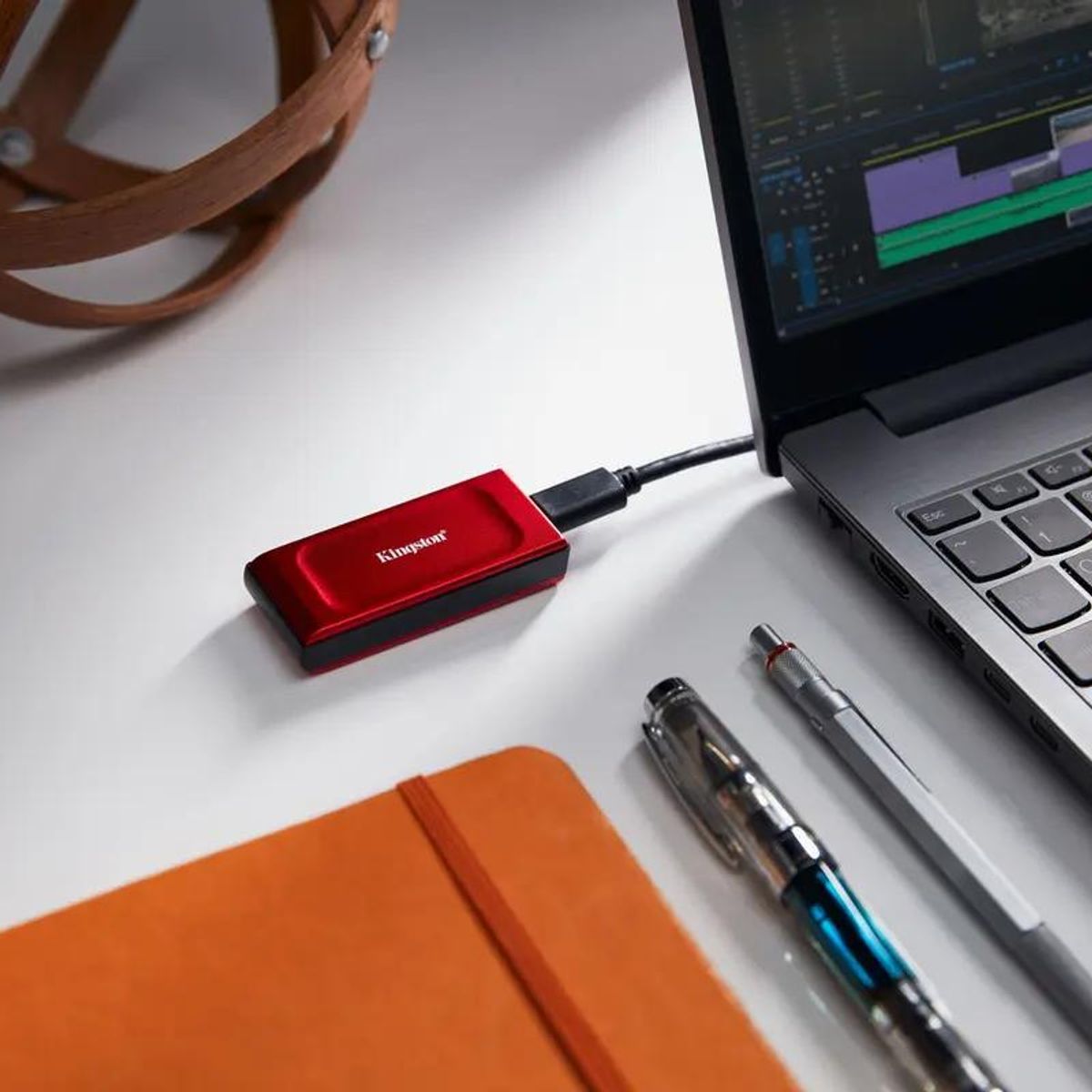 GENERICO - Unidad de Estado Sólido Portátil 1TB Rojo