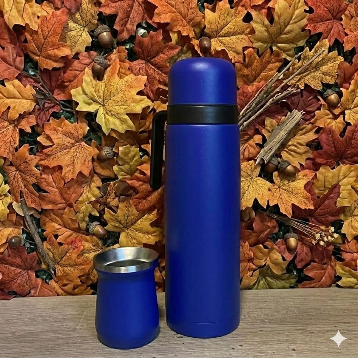GENERICO - Termo Acero Inoxidable mas Mate con Vaso 1L en Colores Variados