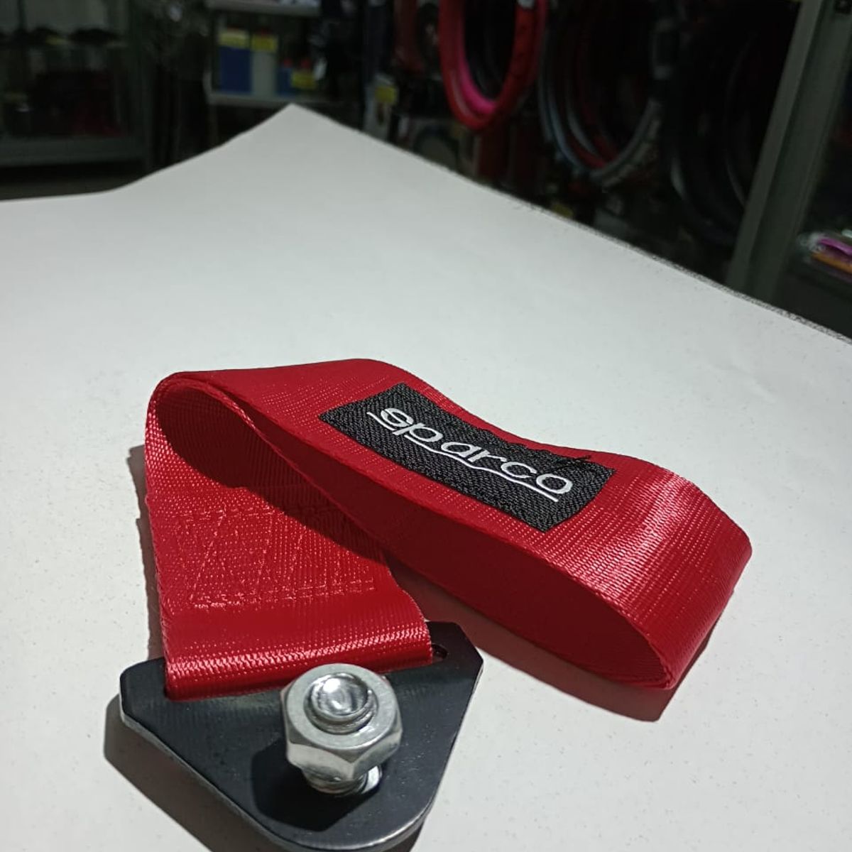 GENERICO - Cinta correa gancho de remolque ó arrastre tow strap universal sparco tunning color ROJO