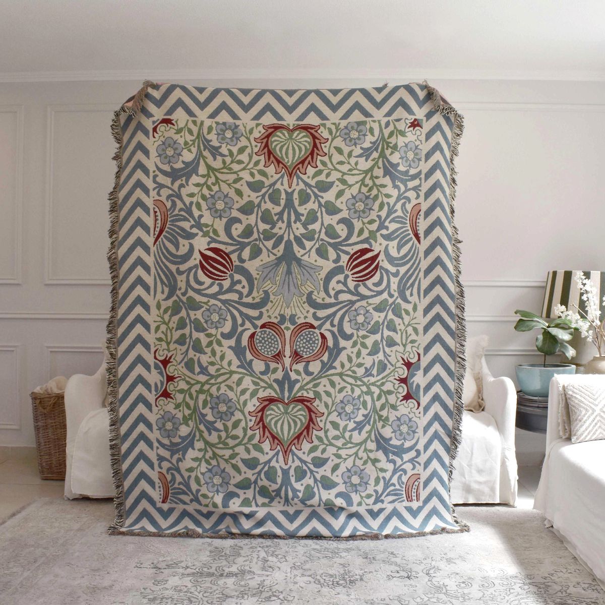 GALDANA - Piecera, Manta o cubre cama William Morris 160x210cm. Made in India tejido Jacquard