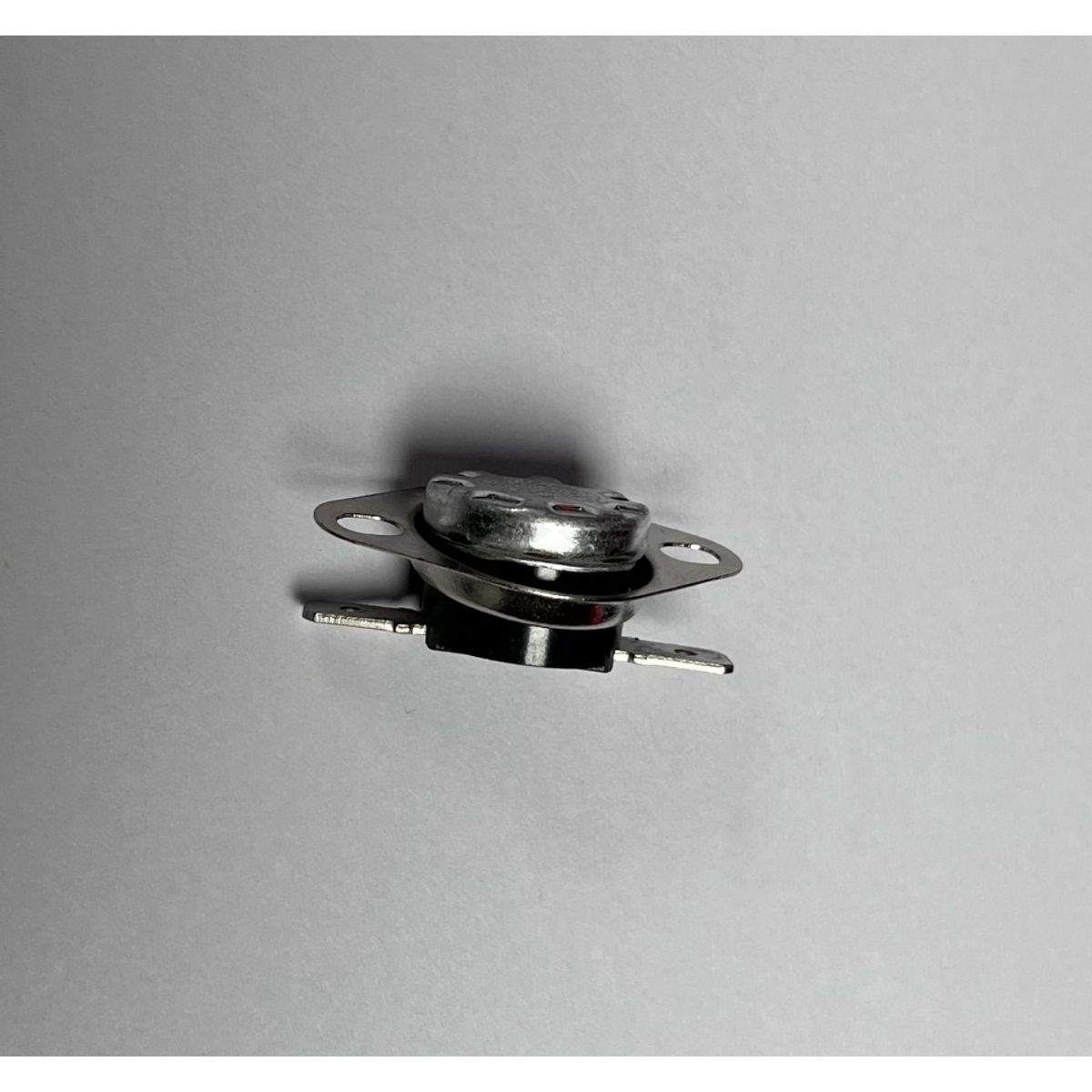 GENERICO - SENSOR DE TEMPERATURA 80ºC PATA PLANA