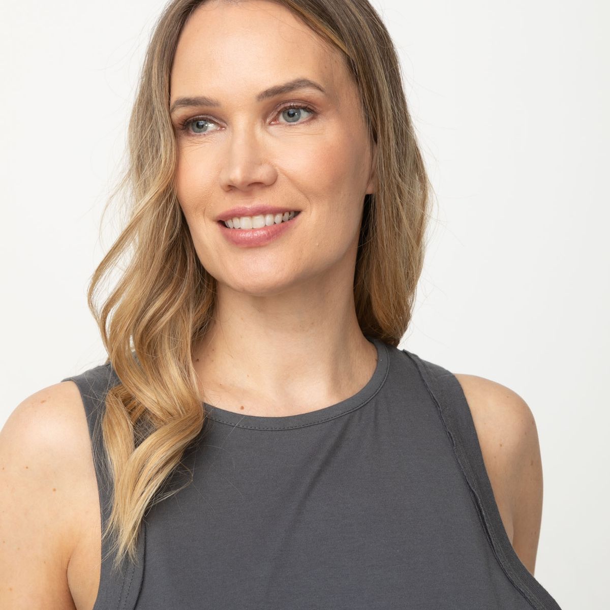 FLORES - Polera Sin Mangas Mujer Flores