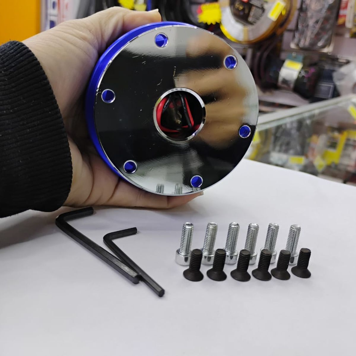 GENERICO - Masa universal desmontable MOMO para volantes deportivo de acero color AZUL
