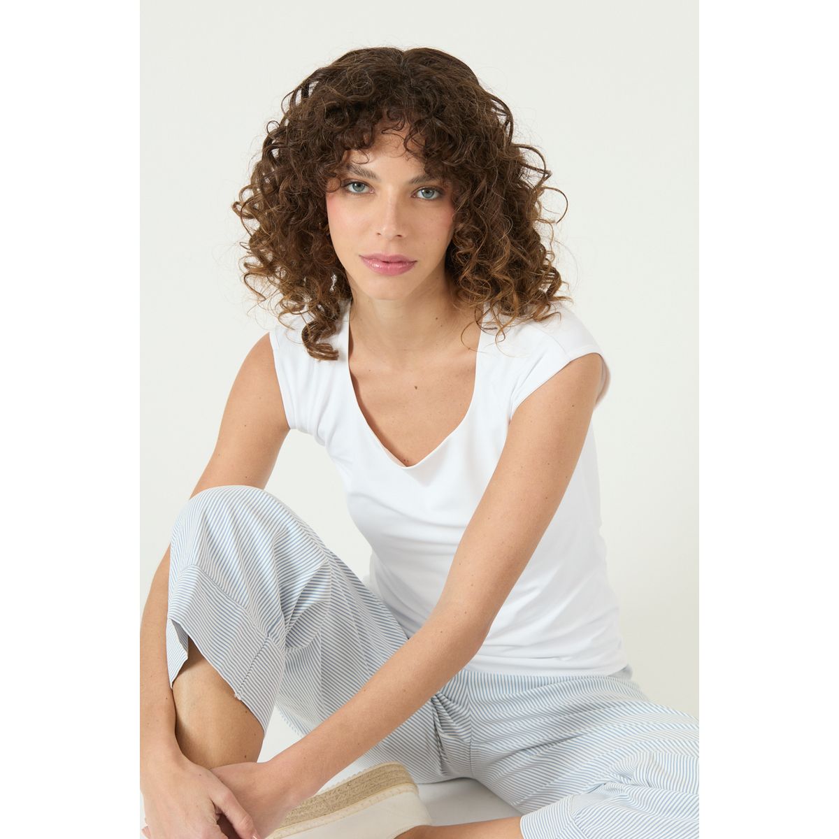 PRIVILEGE - Polera Blanco Cod 2800725
