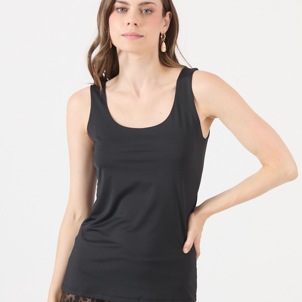 PRIVILEGE - Polera Poliamida Negra Cod 2800056