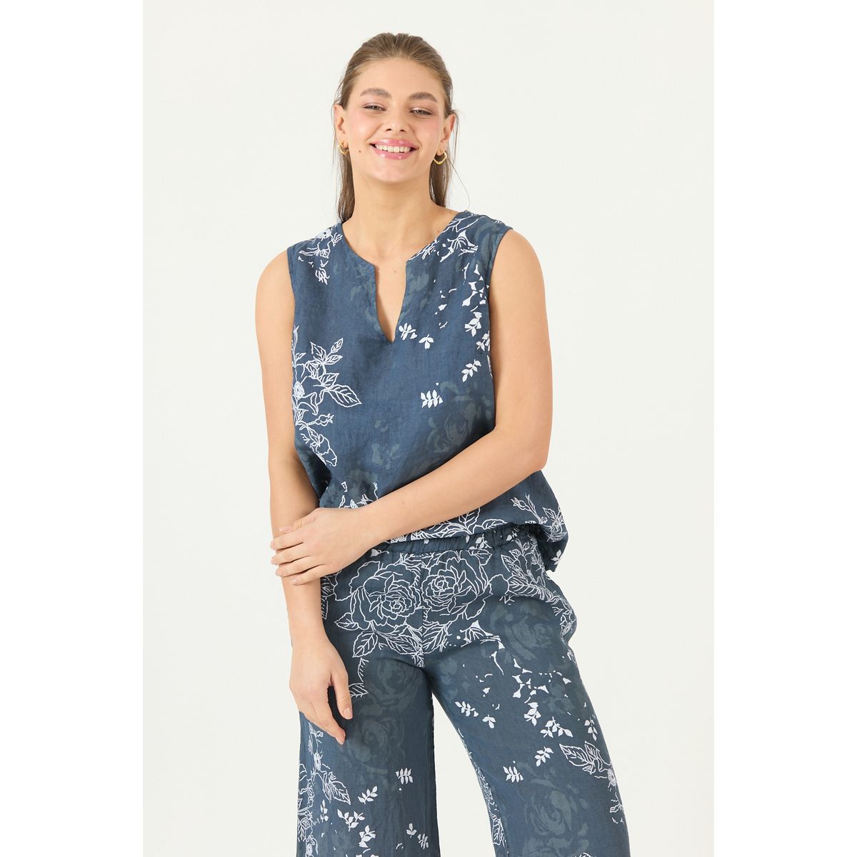 PRIVILEGE - Blusa De Lino Estampada Azul Marino Cod 4518055