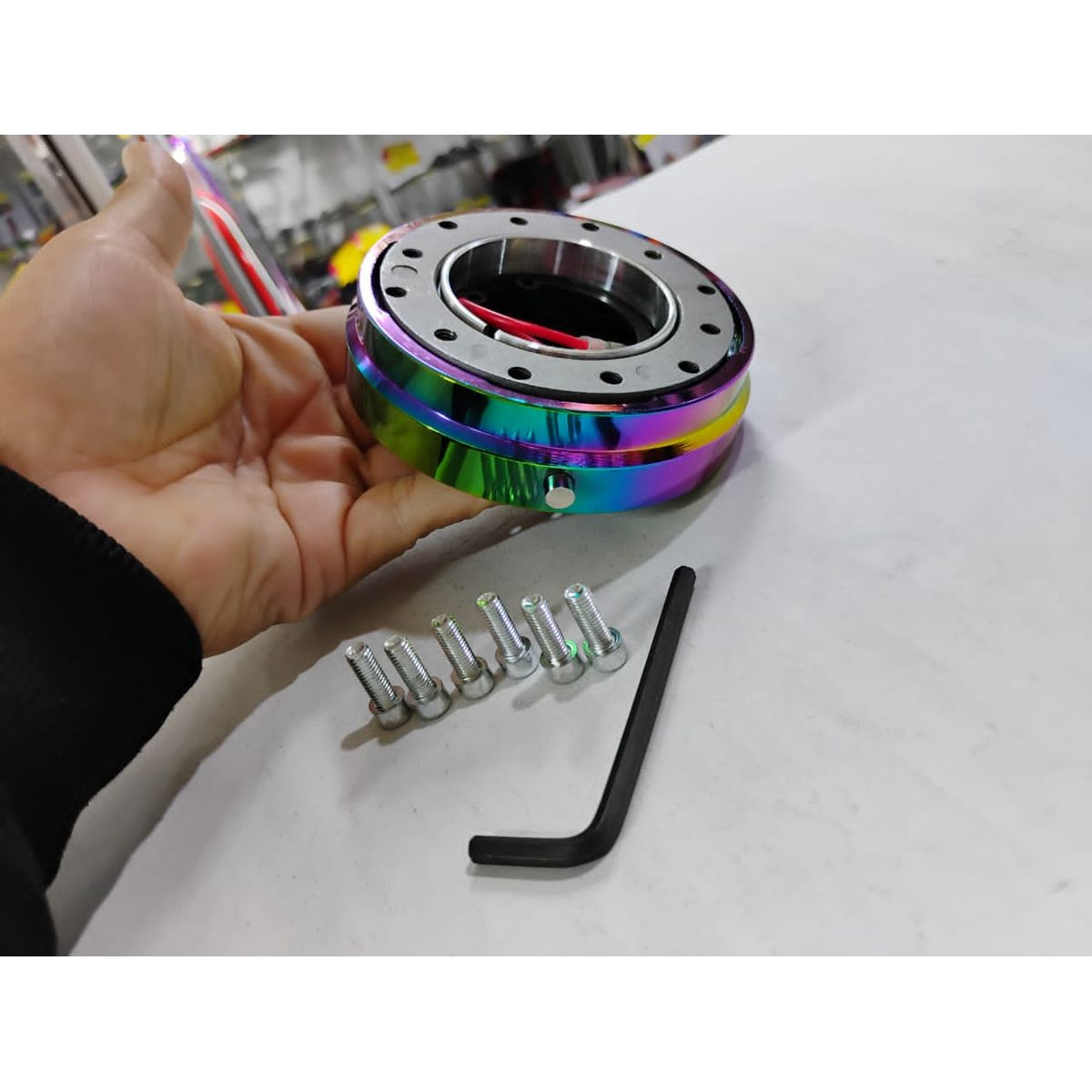 GENERICO - Masa universal desmontable delgada slim para volantes deportivo de acero color tornasol